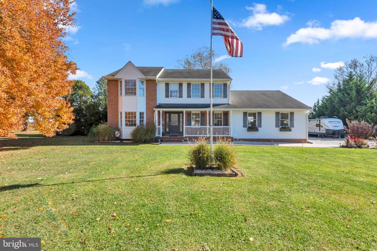 124 Overlook Drive - Photo 1