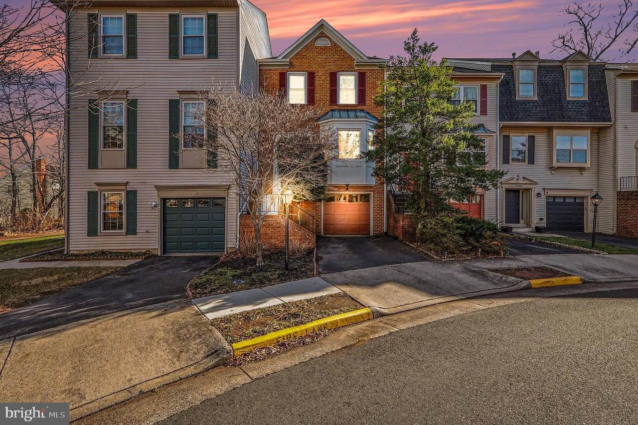 44102 Gala Circle - Photo 1