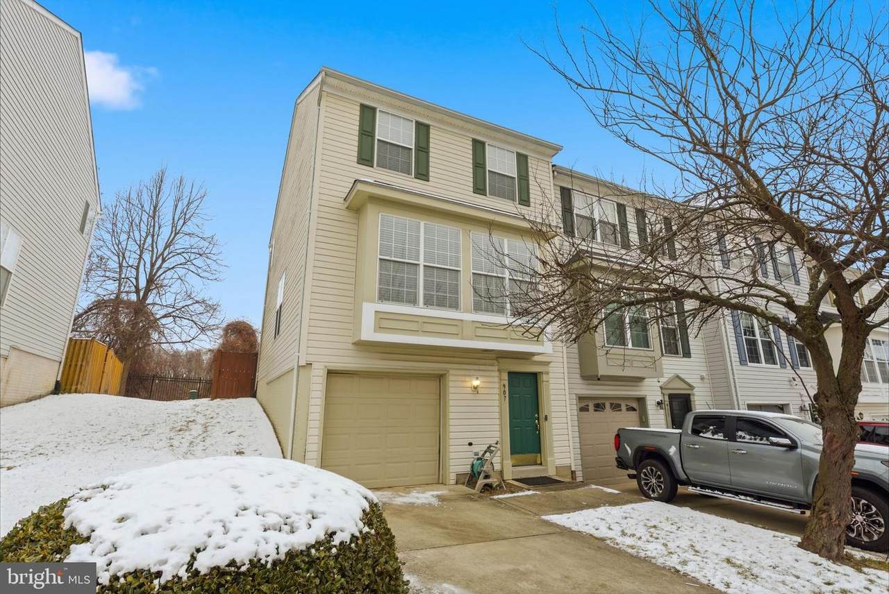 907 Vauxhall Road - Photo 1