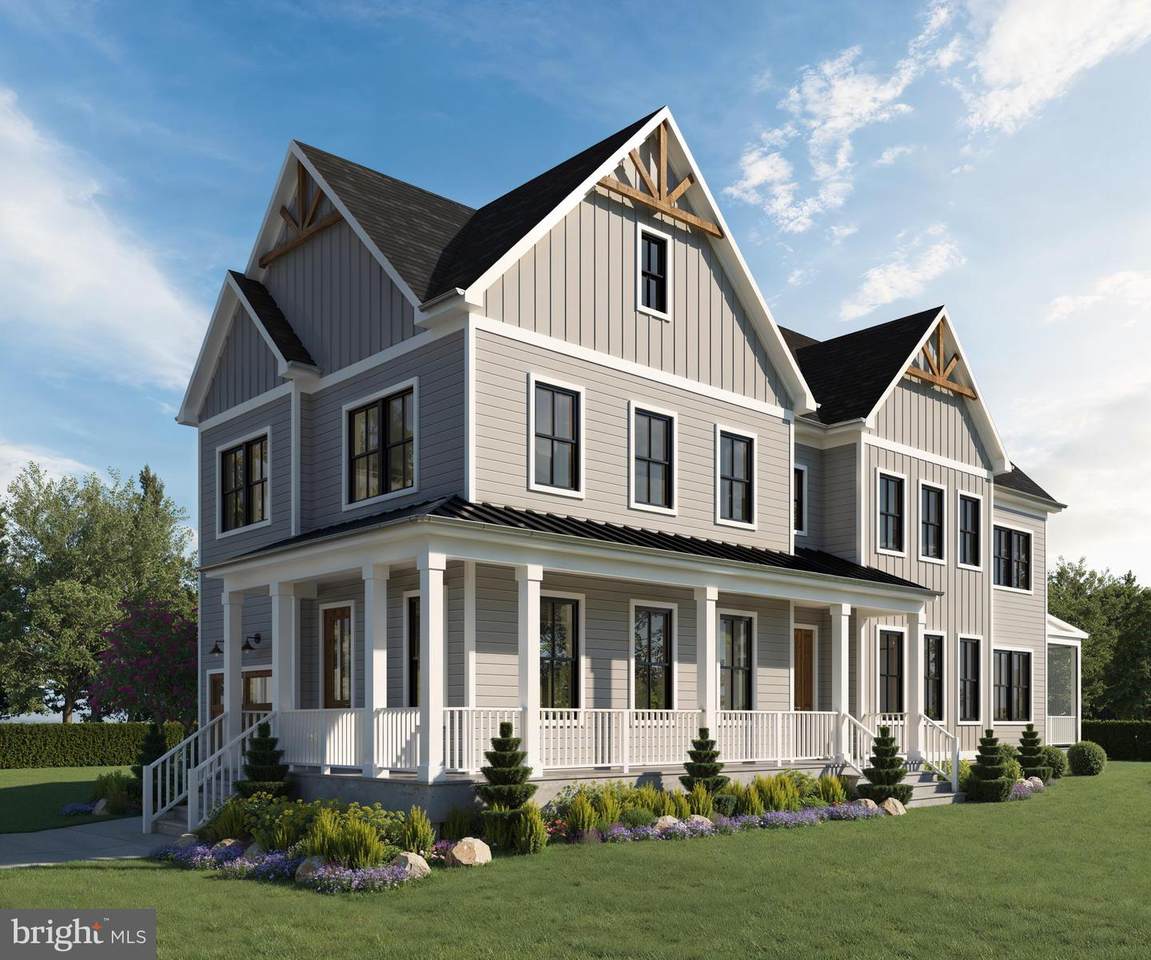 733 Wayne Street - Photo 1