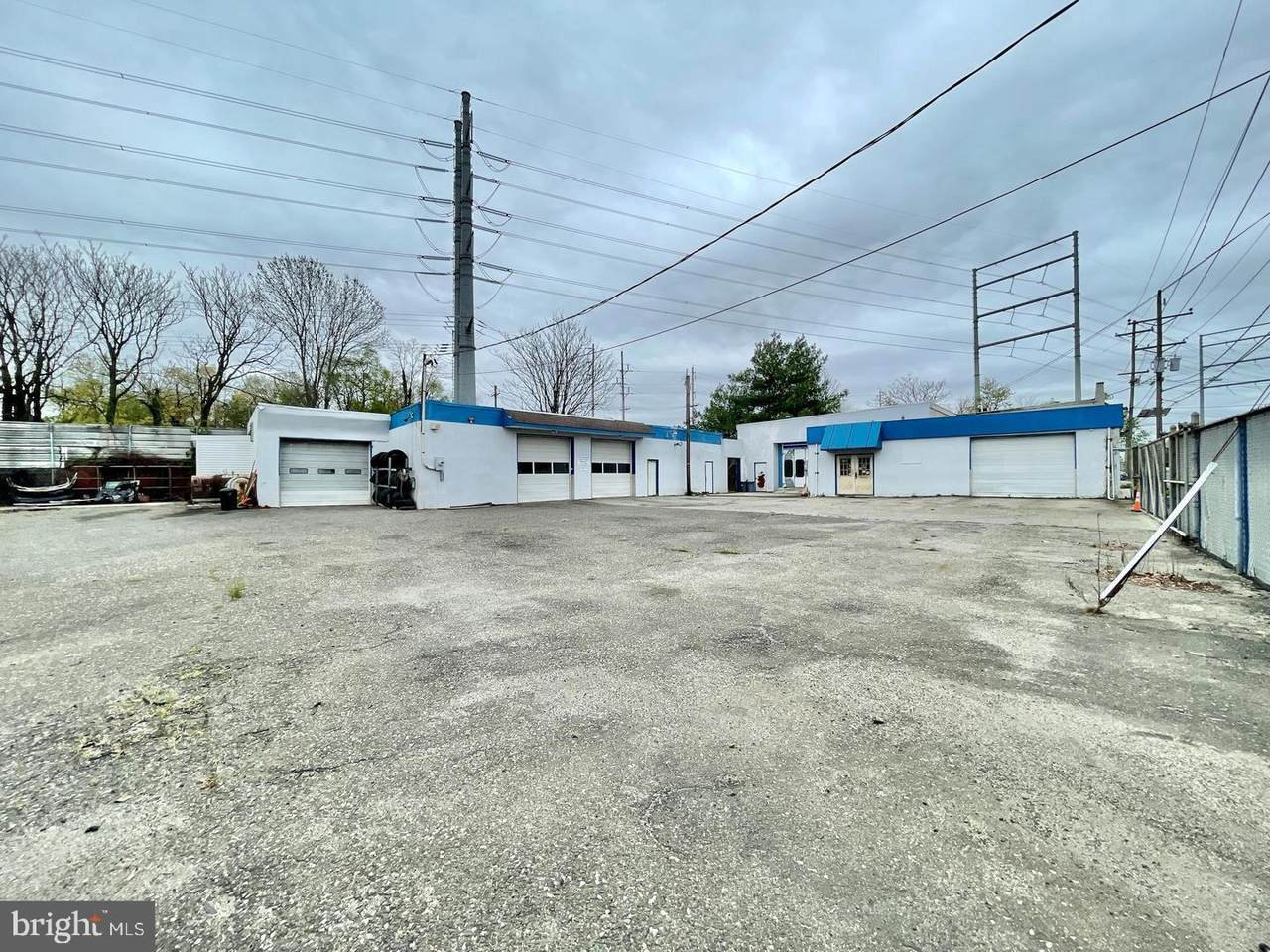 502-510 New Broadway - Photo 1