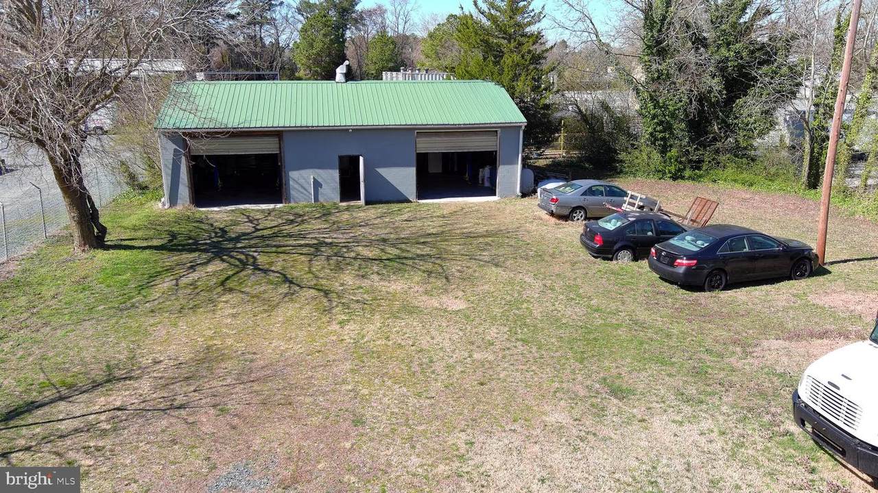 300 Division Street - Photo 1