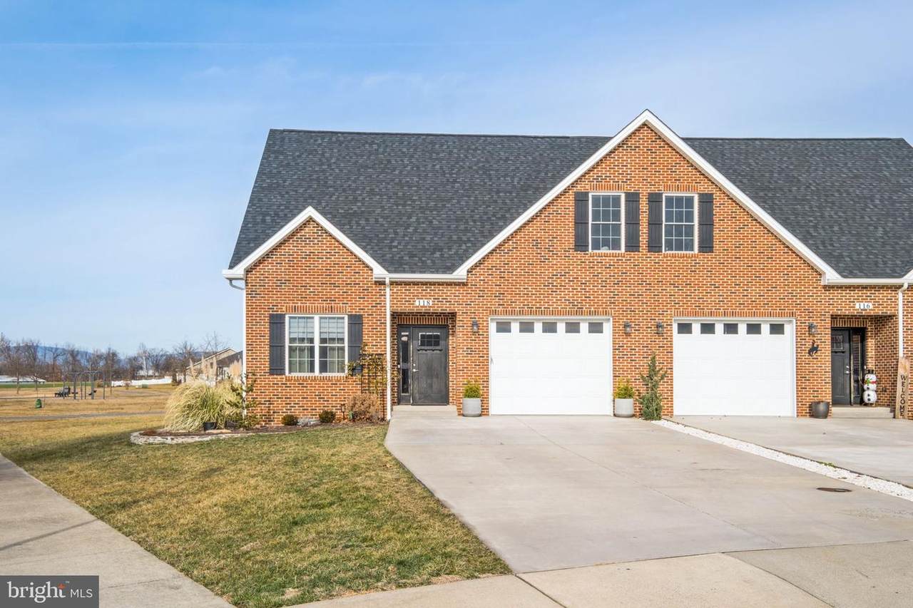 118 Hollen Mill Court - Photo 1