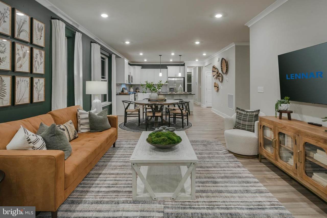 186 Kelly Way - Photo 1