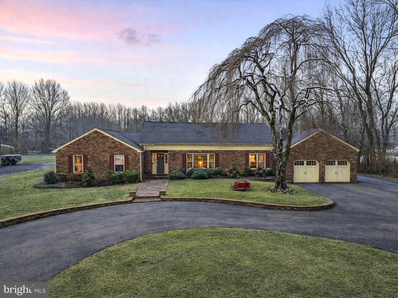 402 Main Street - Photo 1