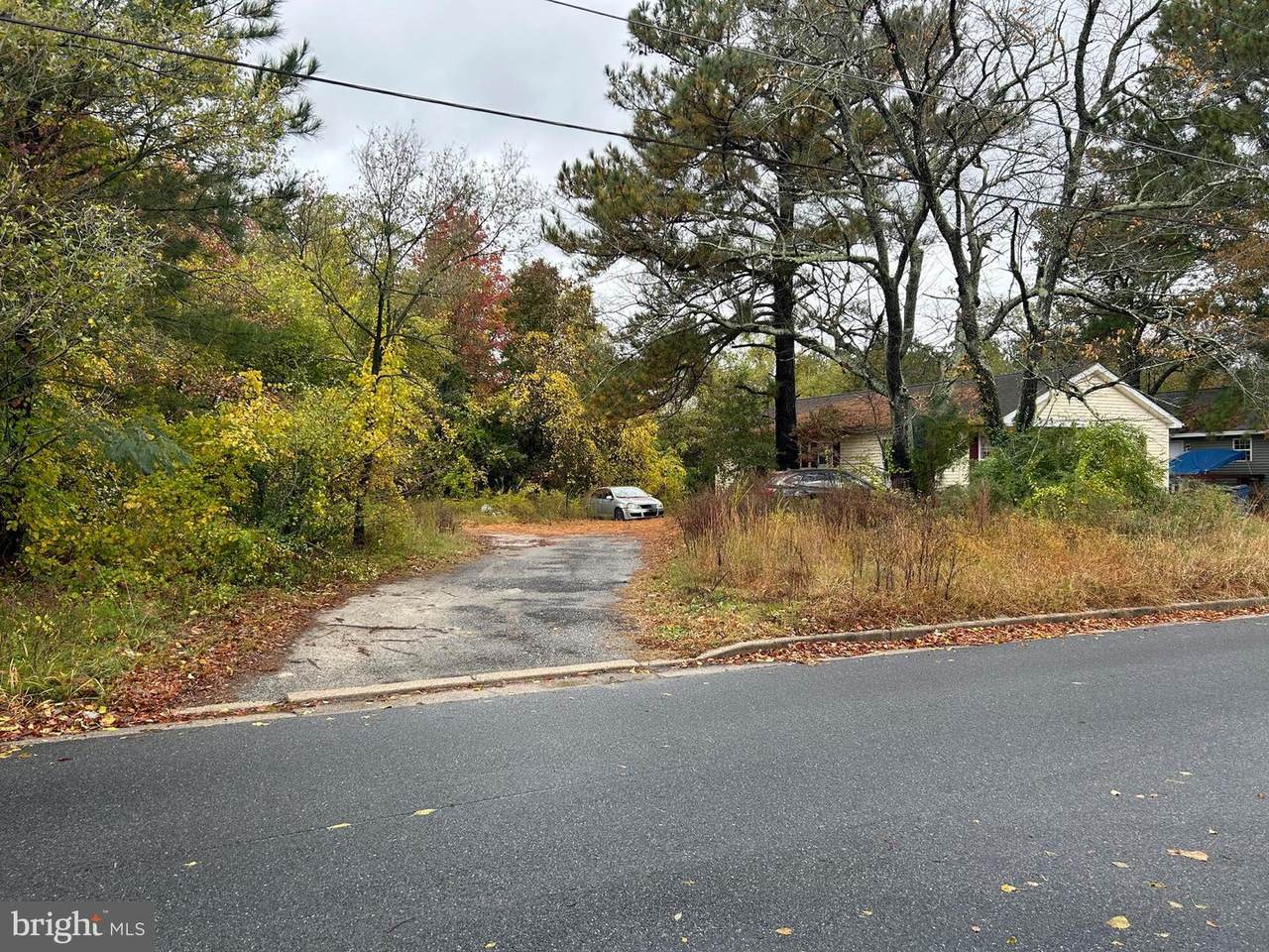 1028 Delaware Avenue - Photo 1