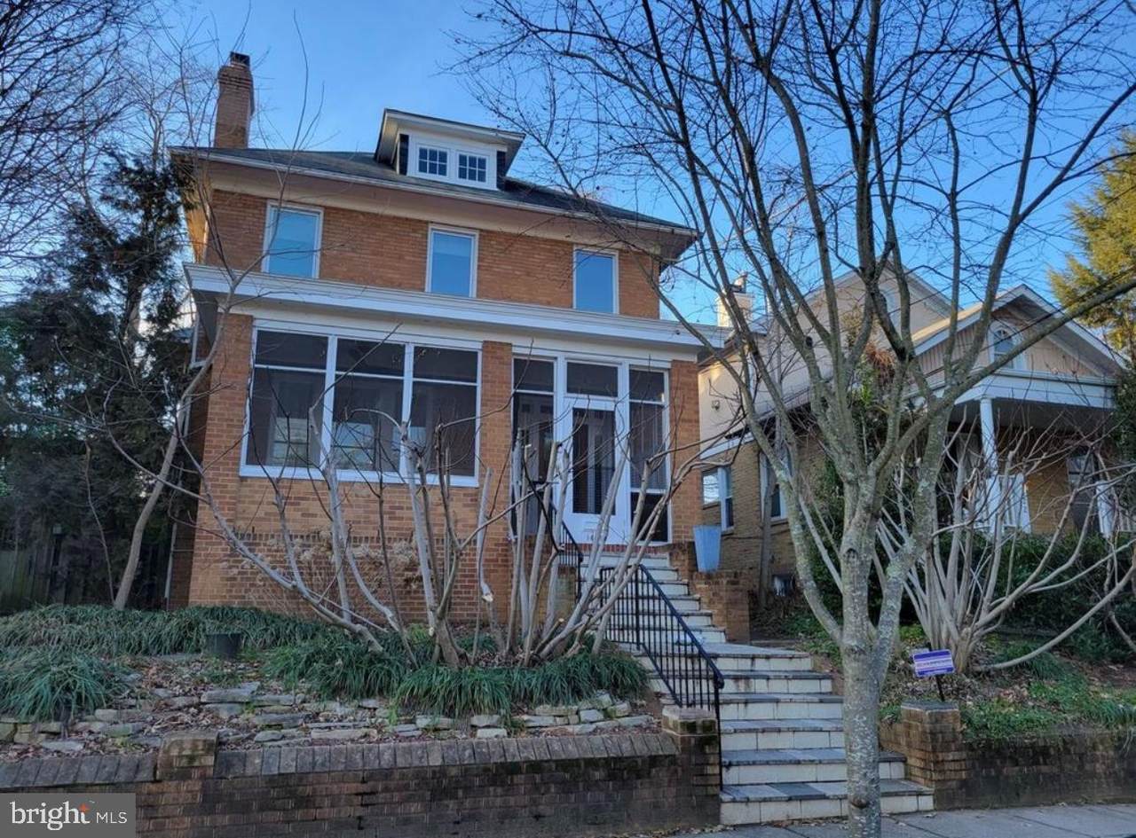 1418 44TH Street - Photo 1
