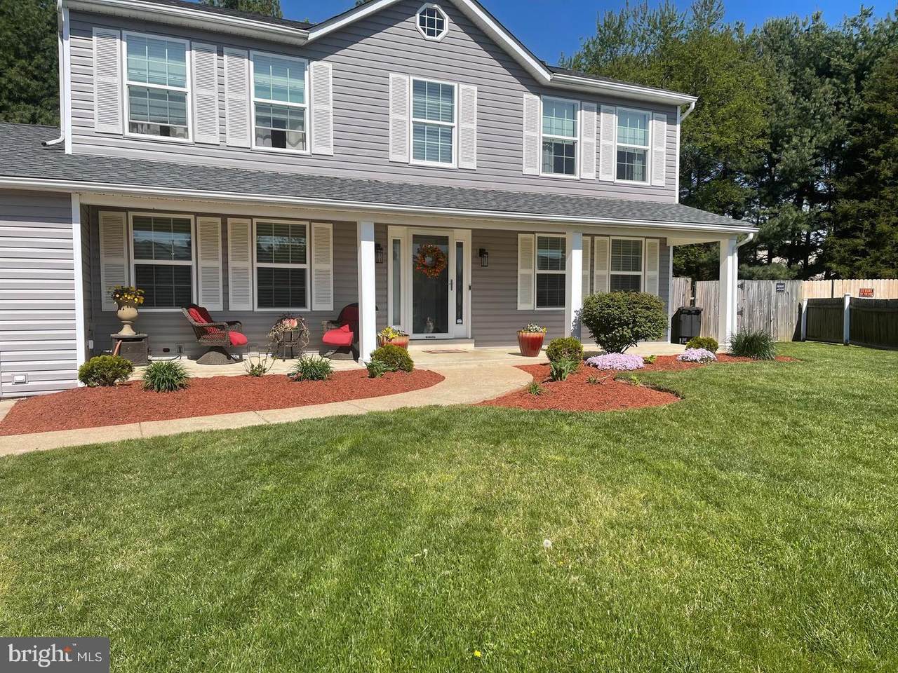 5900 Mardella Boulevard - Photo 1