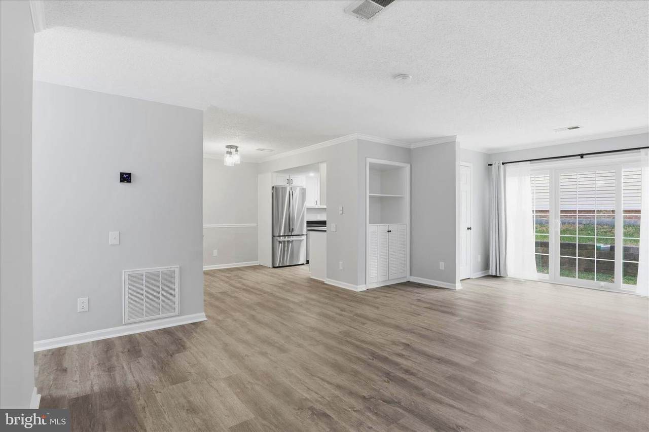 12002 Golf Ridge Court - Photo 1