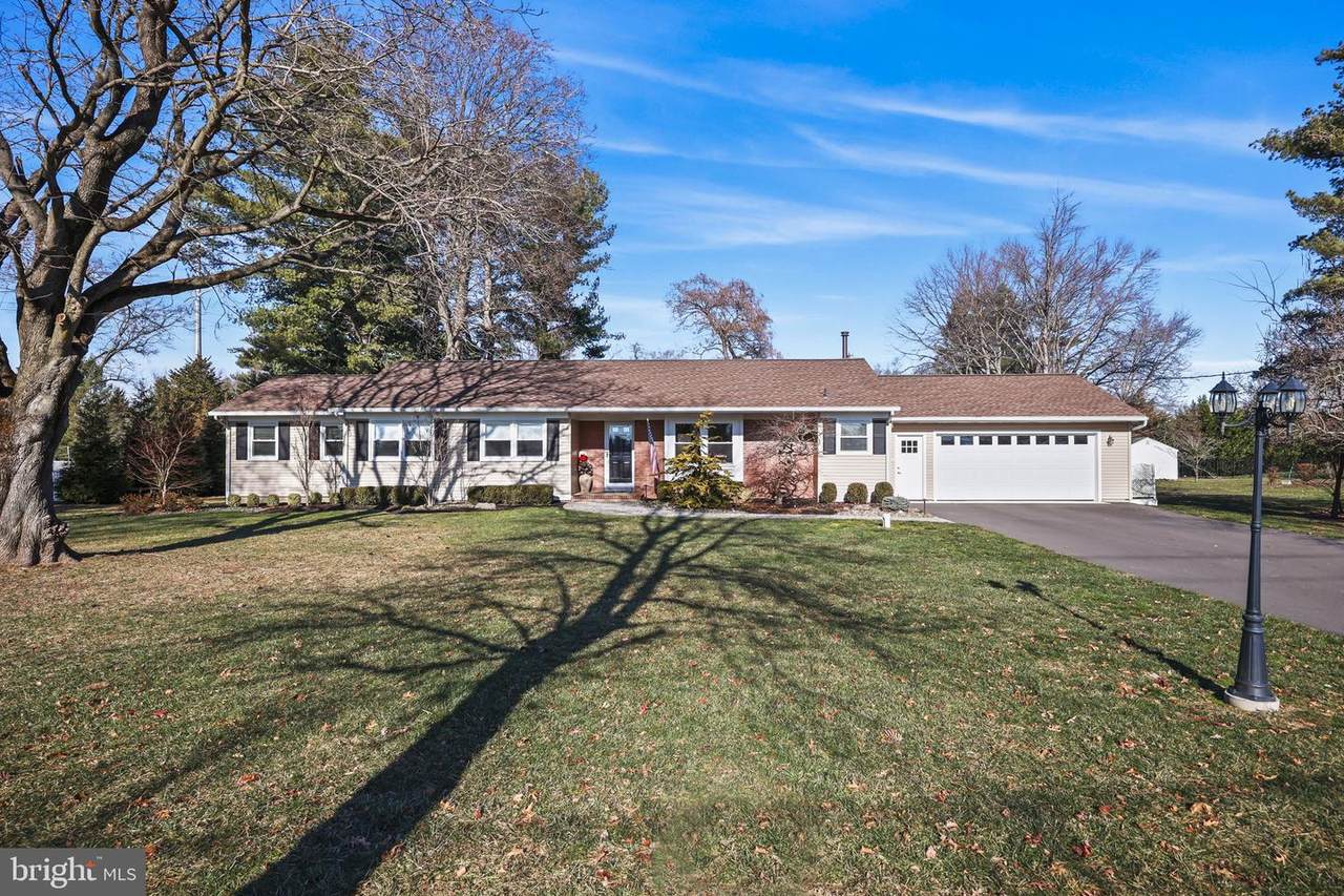 568 Village Rd W Road - Photo 1