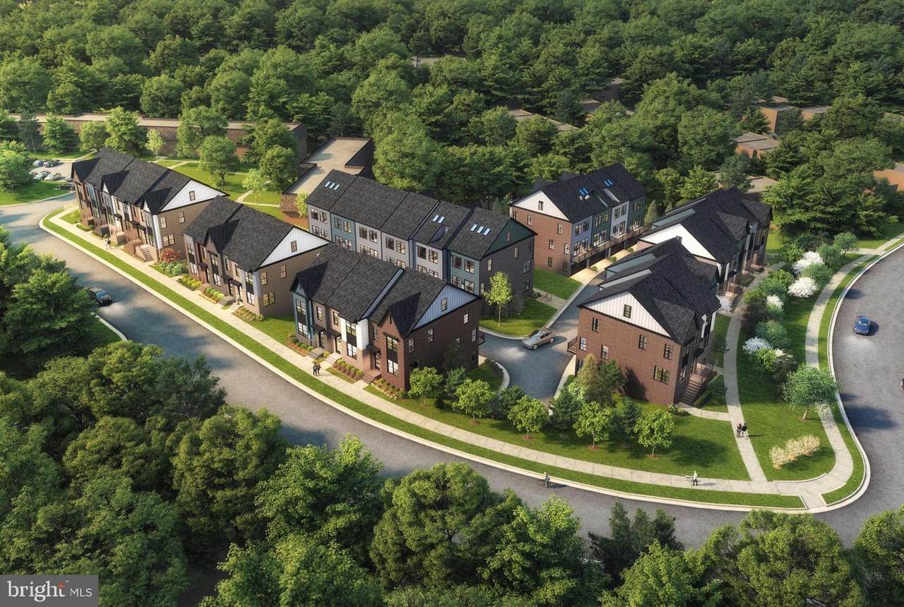 11663 Vantage Hill - Photo 1