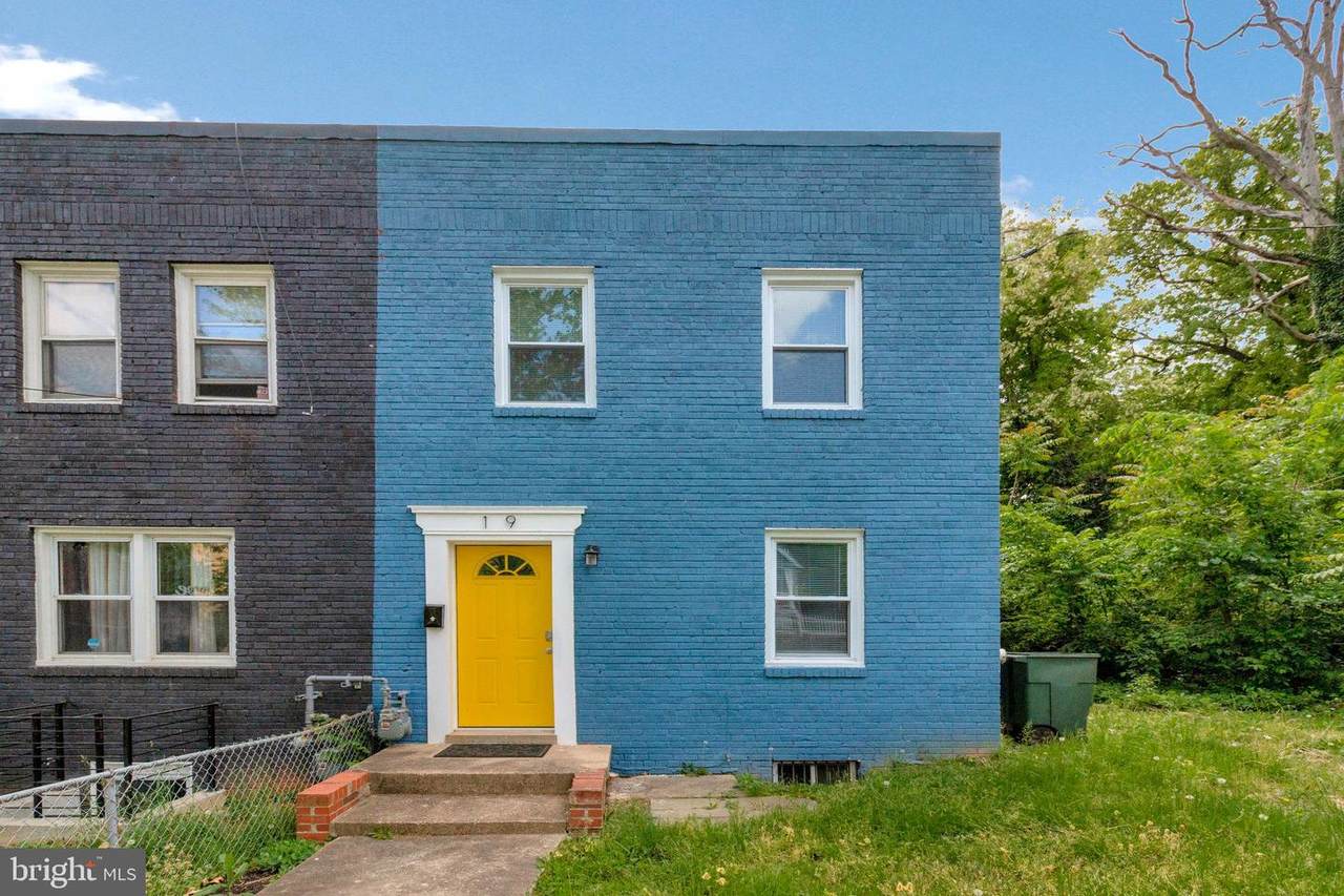 19 Atlantic Street - Photo 1