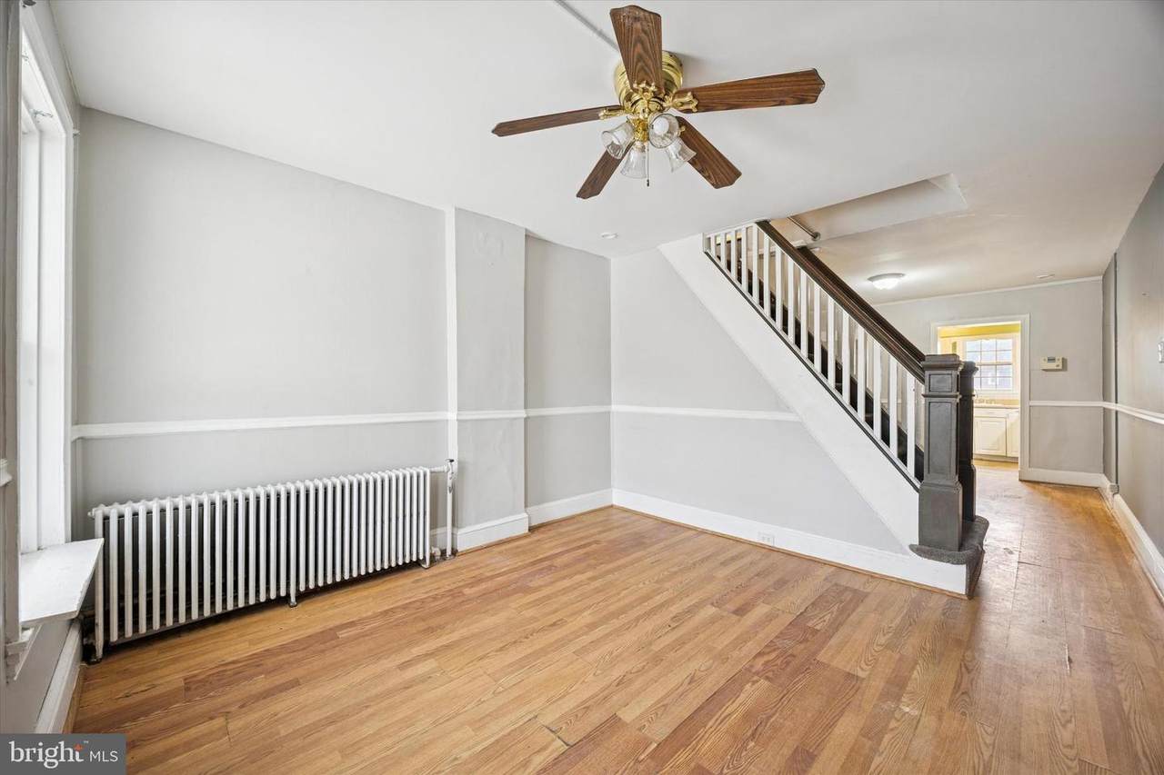 544 Walnut Street - Photo 1