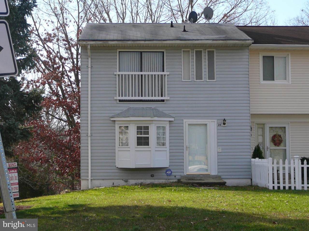 39 Wayside Court - Photo 1