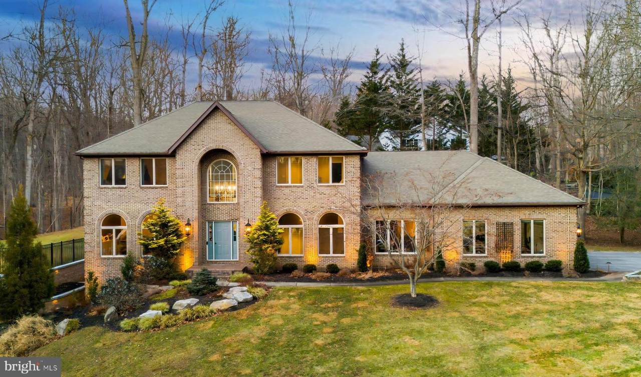 3216 Hunting Tweed Drive - Photo 1