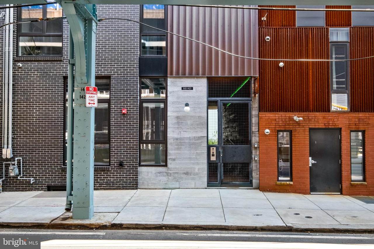 1421-23 Front Street - Photo 1