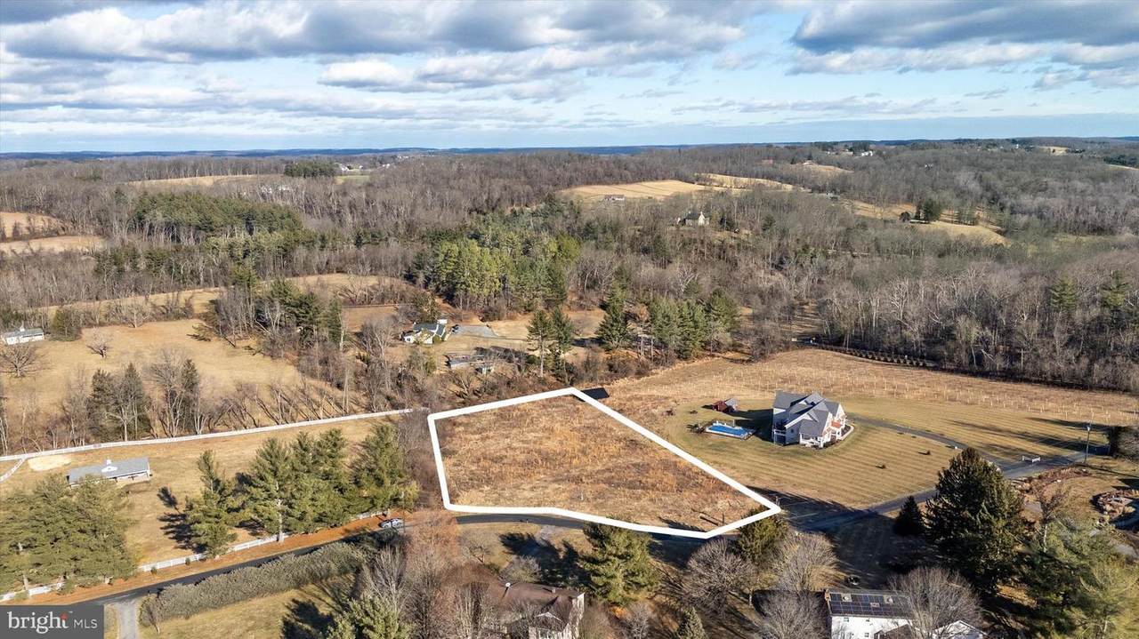 3114 Mount Zion Road - Photo 1