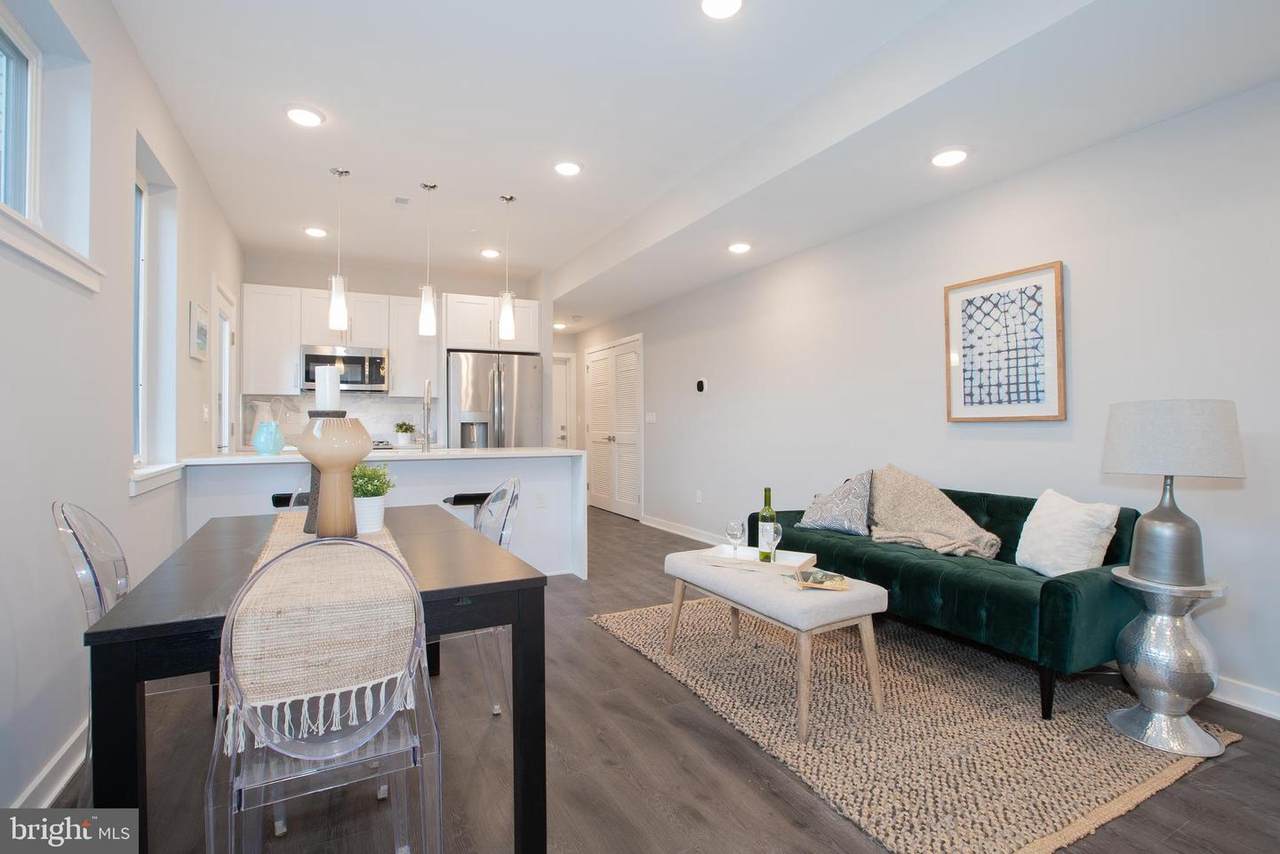 1534 Ridge Avenue - Photo 1