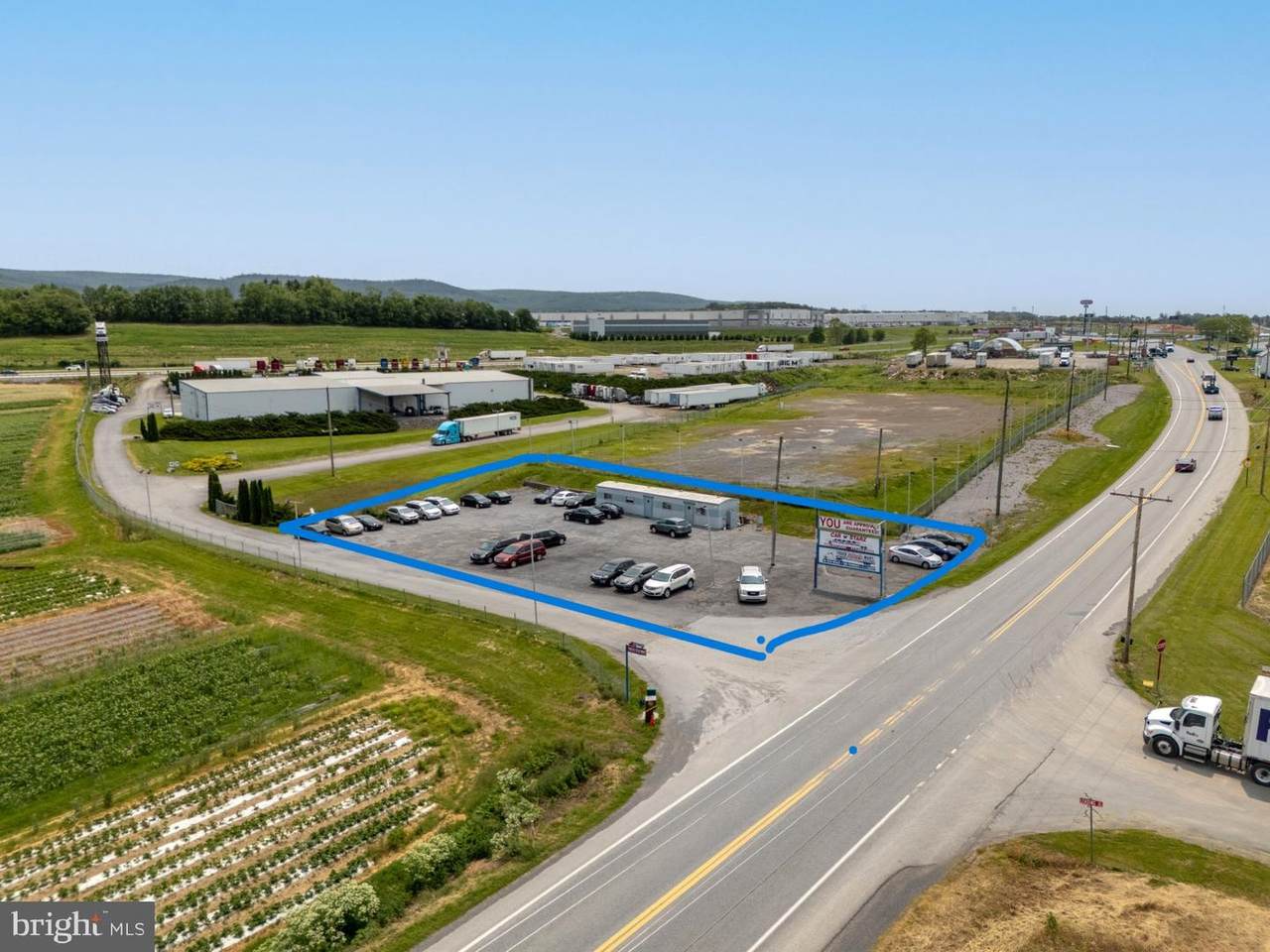 0 Truck Tech Way - Photo 1