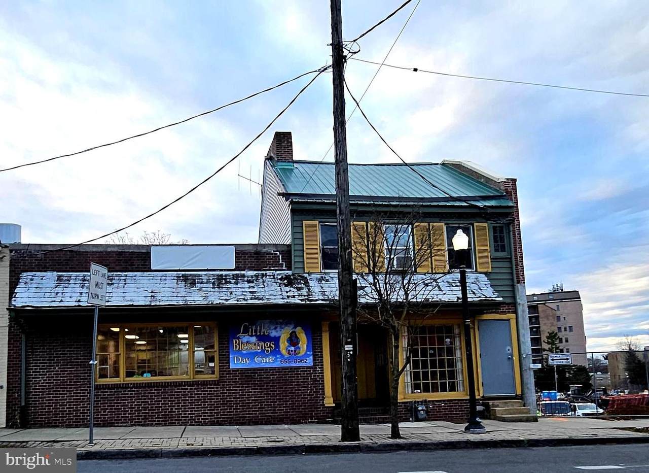 2010 Market Street - Photo 1