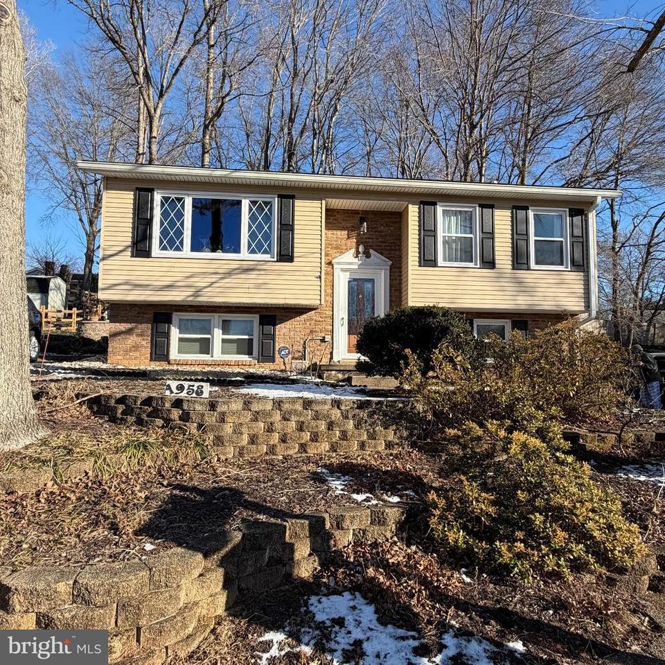 1958 Gardenia Street - Photo 1