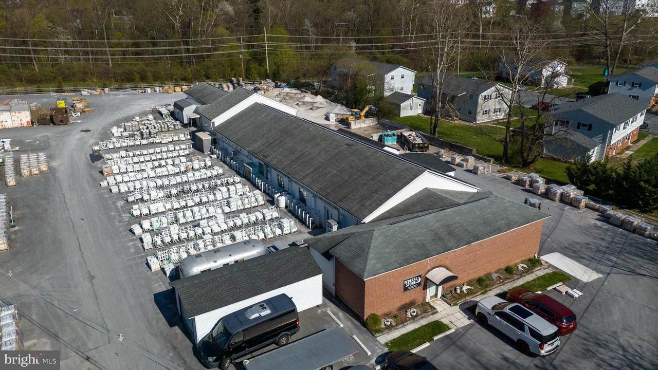 142 Water Street - Photo 1