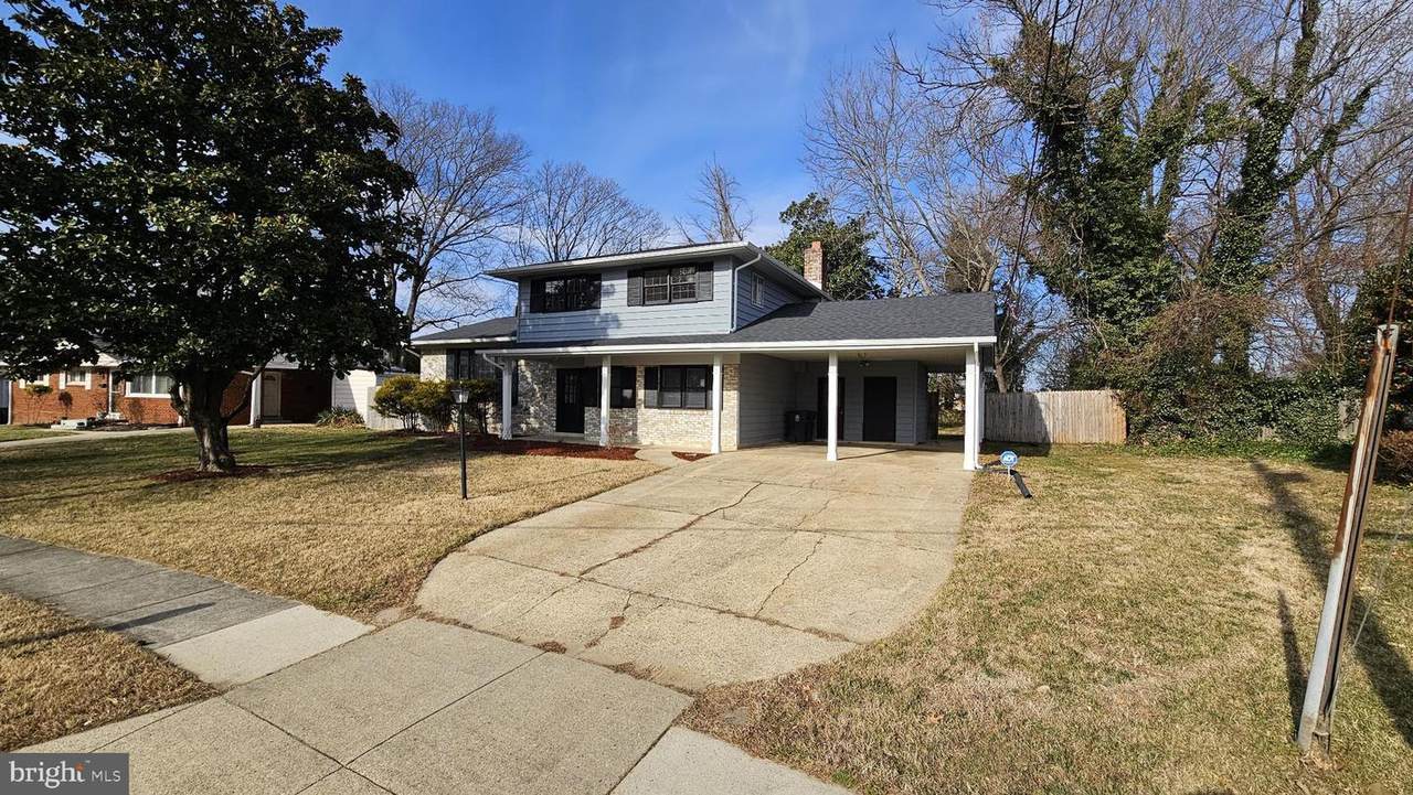 4904 Shopton Drive - Photo 1