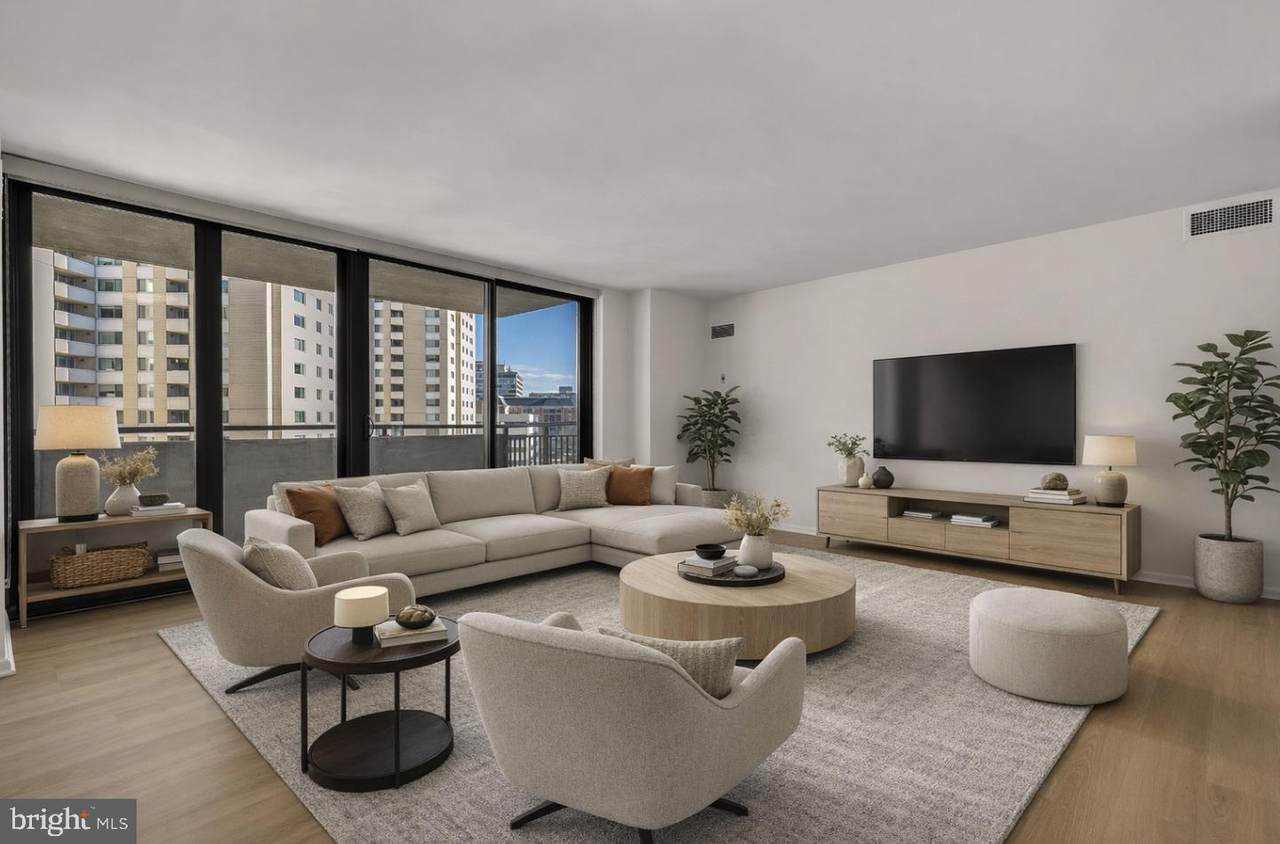 4620 Park Avenue - Photo 1