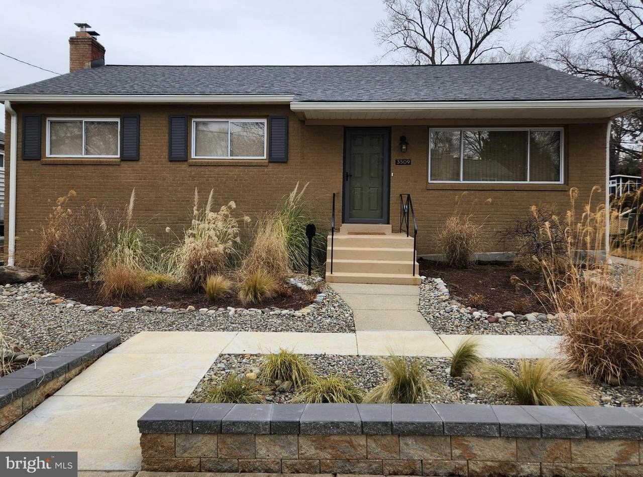 3509 Astoria Road - Photo 1