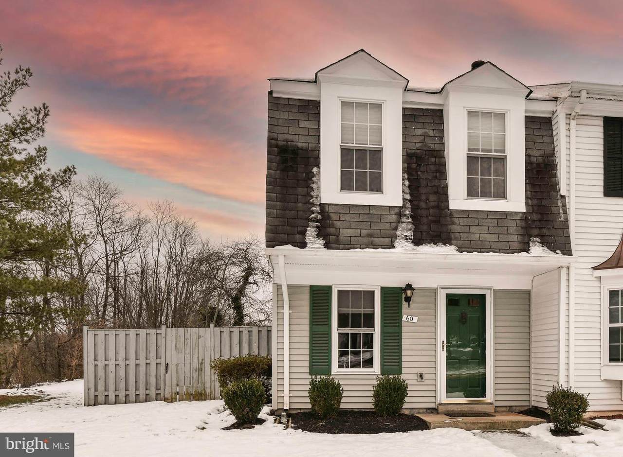 60 Benton Court - Photo 1