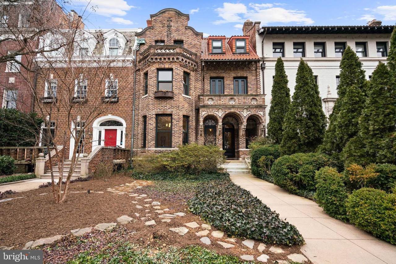 2214 Wyoming Avenue - Photo 1