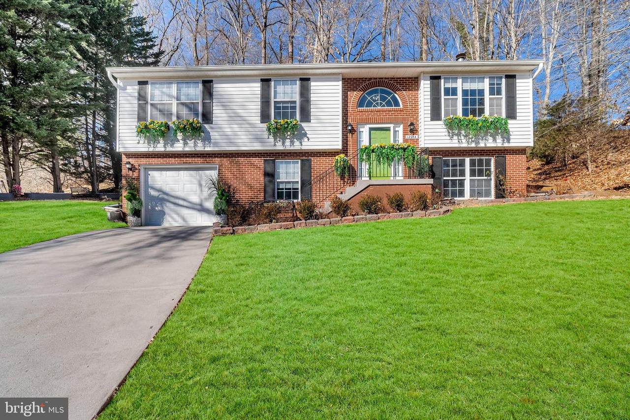 12014 Fairway Manor Court - Photo 1