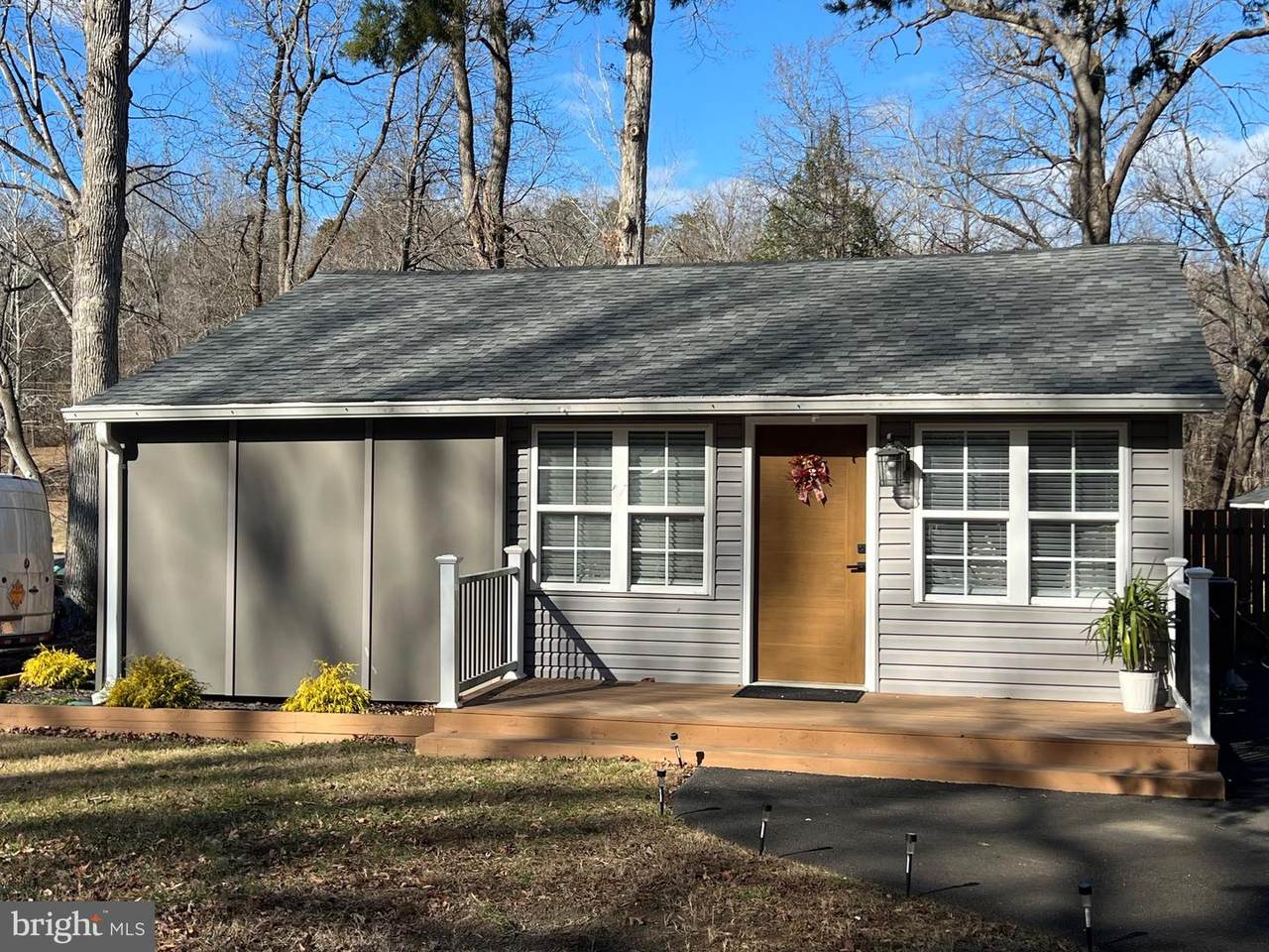 33 George Mason Road - Photo 1