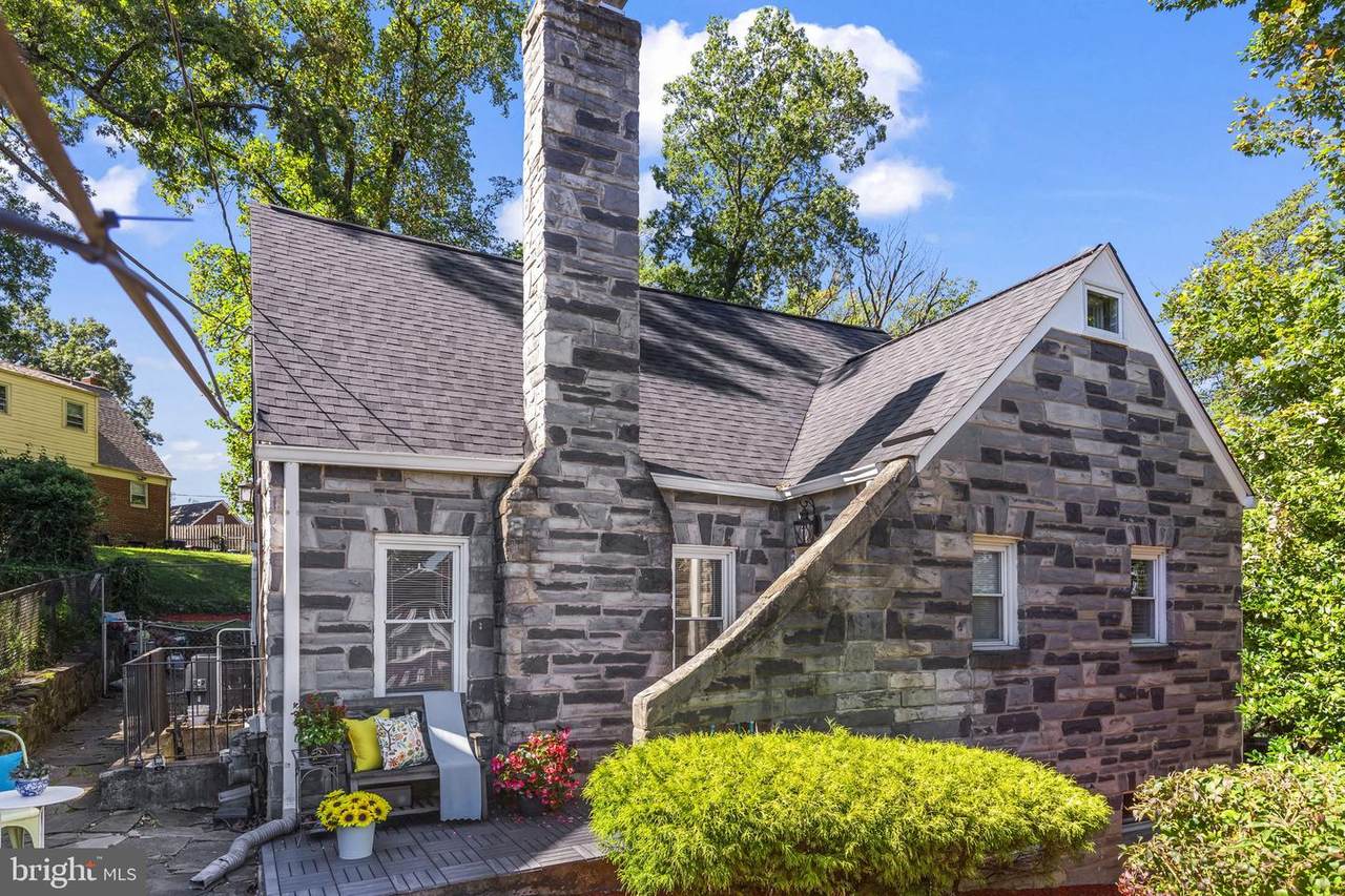 3429 Highwood Drive - Photo 1