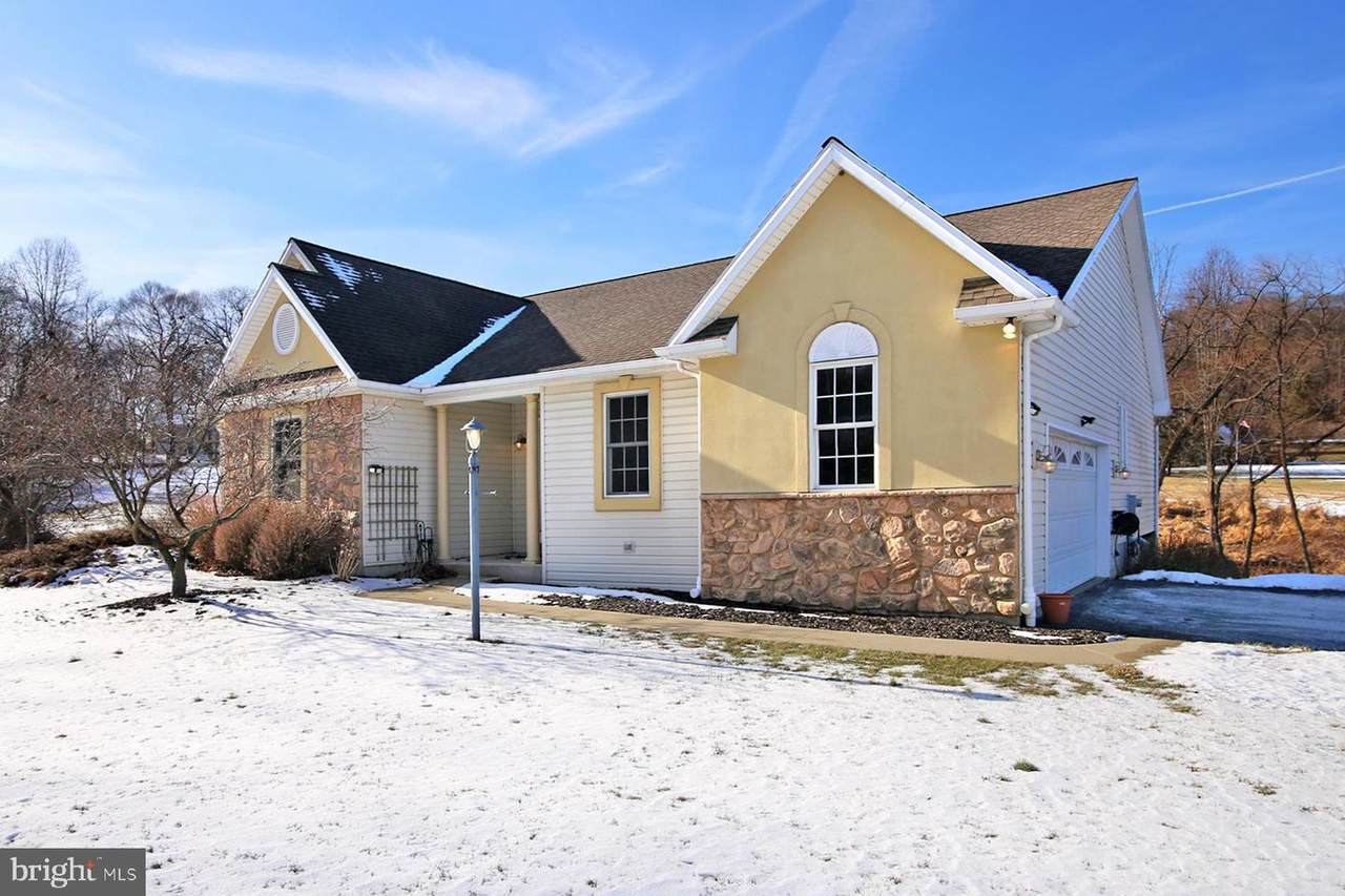 805 Mount Wilson Road - Photo 1