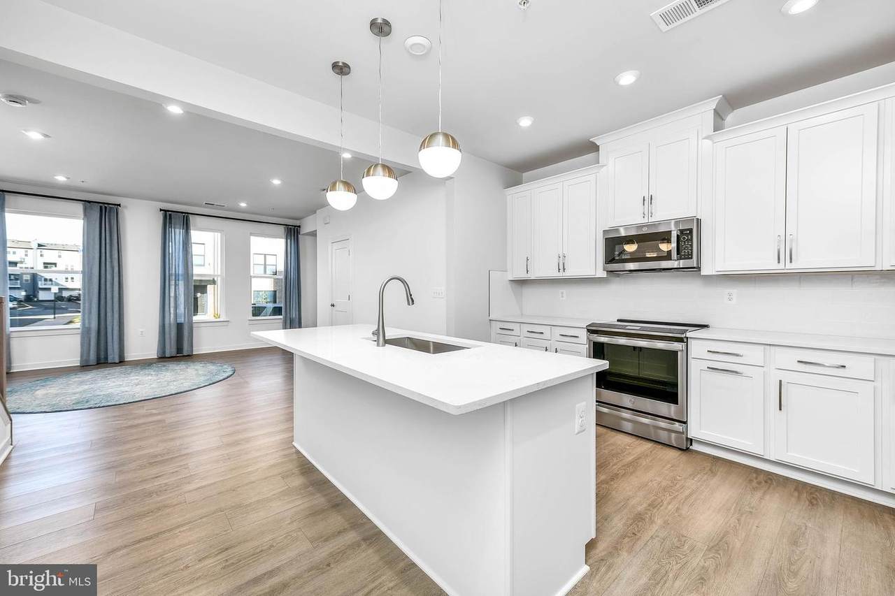 4627 Olivine Drive - Photo 1