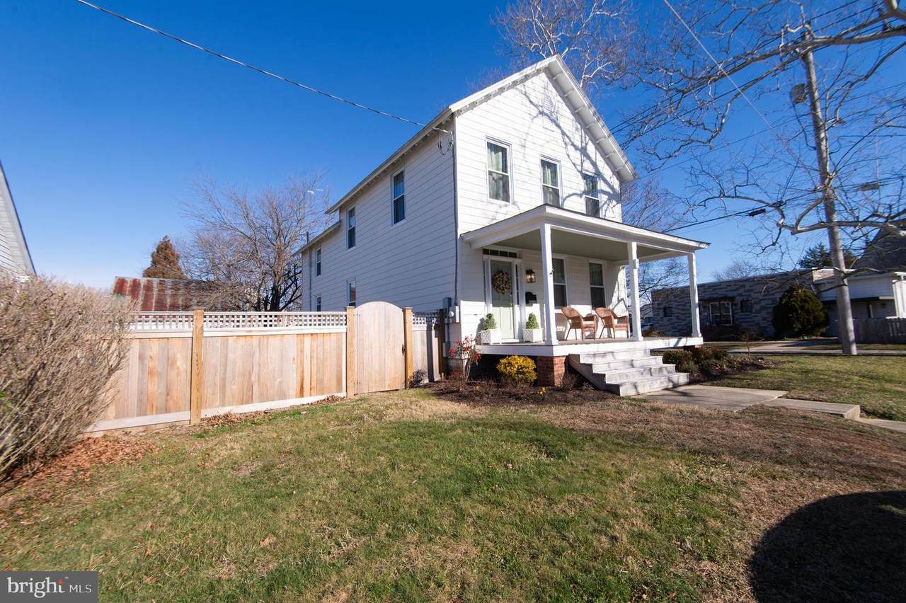 533 South Street - Photo 1