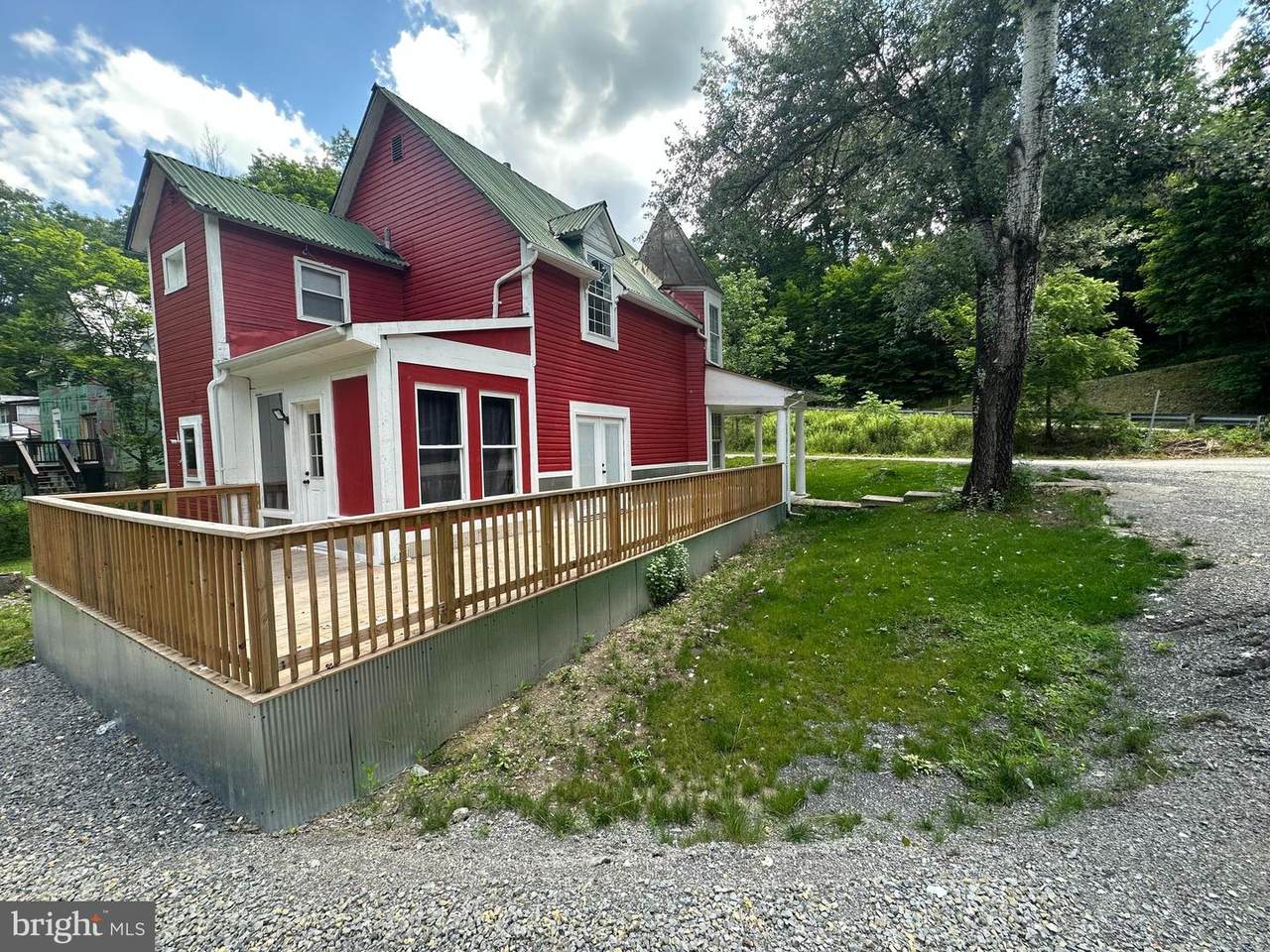 101 Patricia Avenue - Photo 1