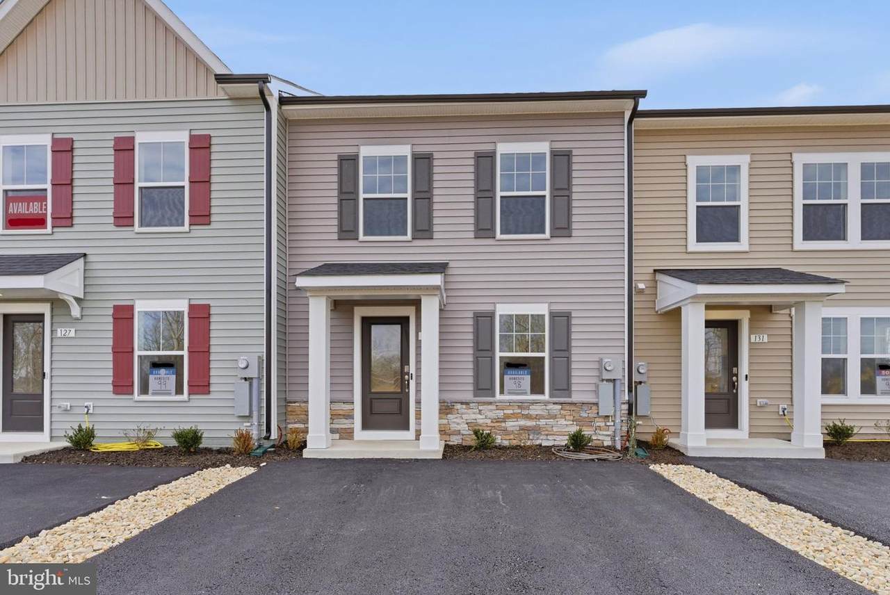 129 Courthouse Drive - Photo 1