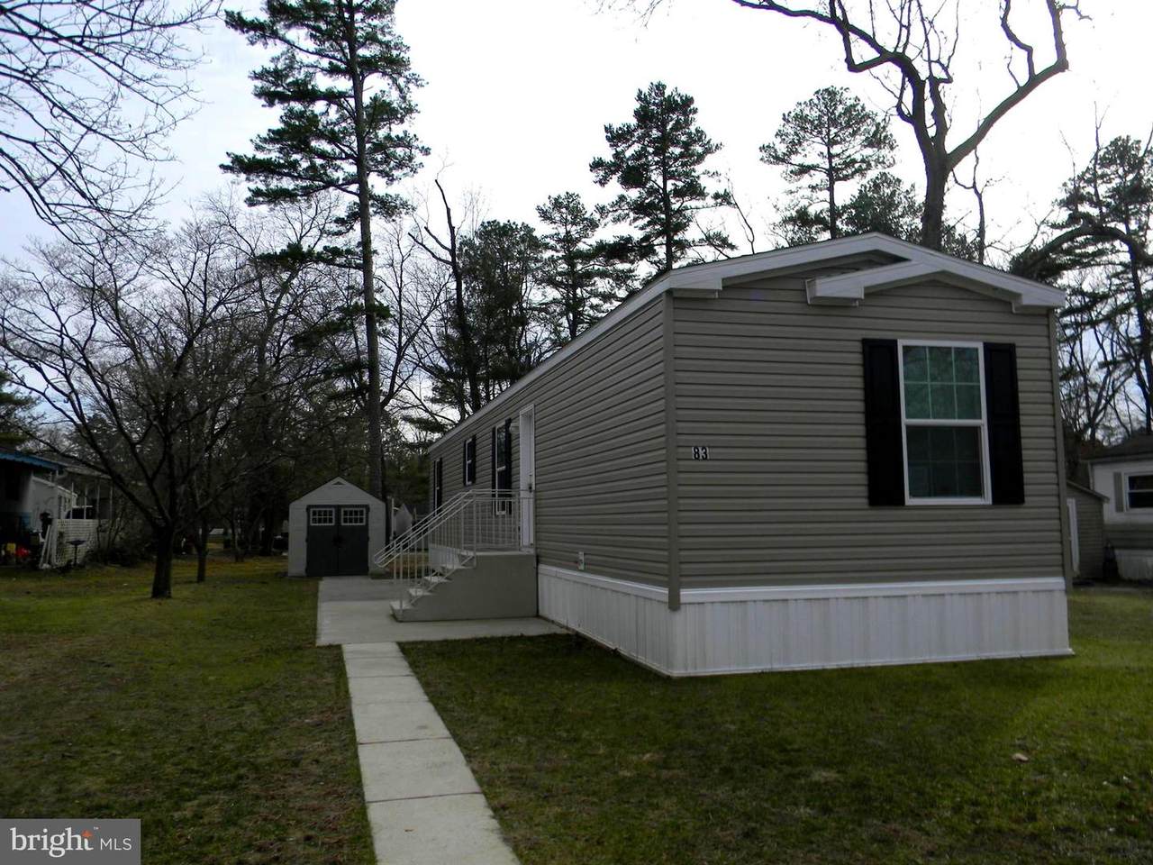 83 Holly Court - Photo 1