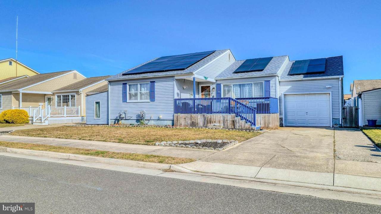 805 Burghley Avenue - Photo 1