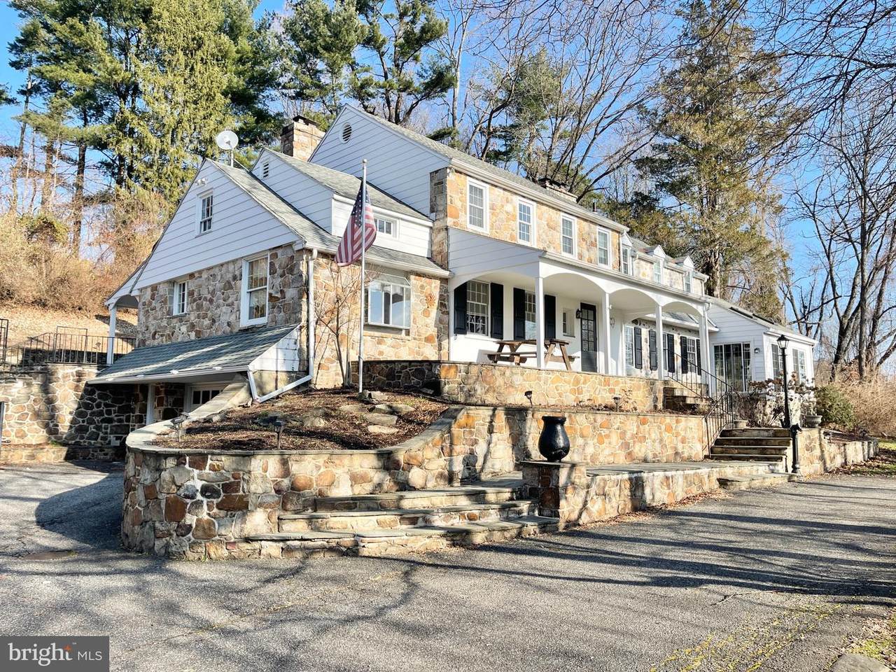 4925 Chester Pike - Photo 1