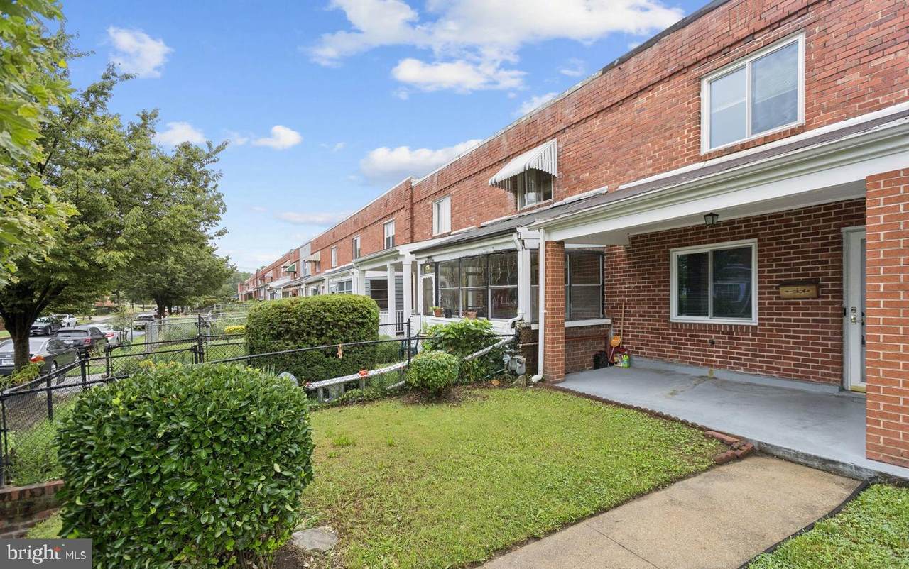 128 33RD Street - Photo 1