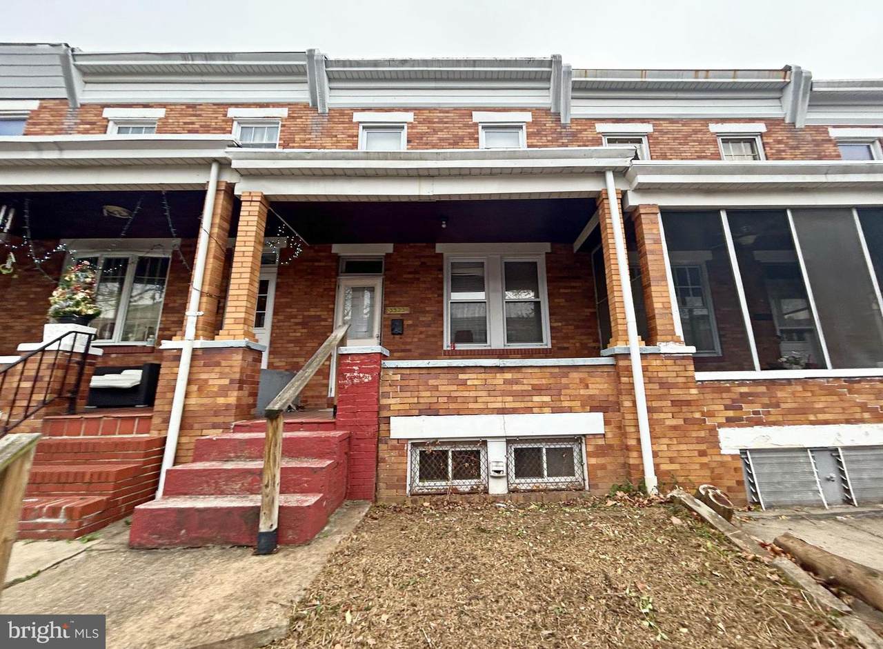 3323 Kenyon Avenue - Photo 1