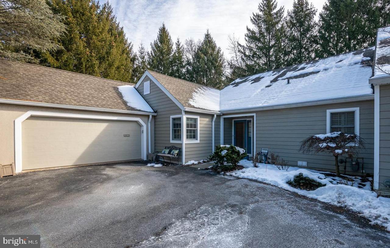 1979 Meadow Lane - Photo 1