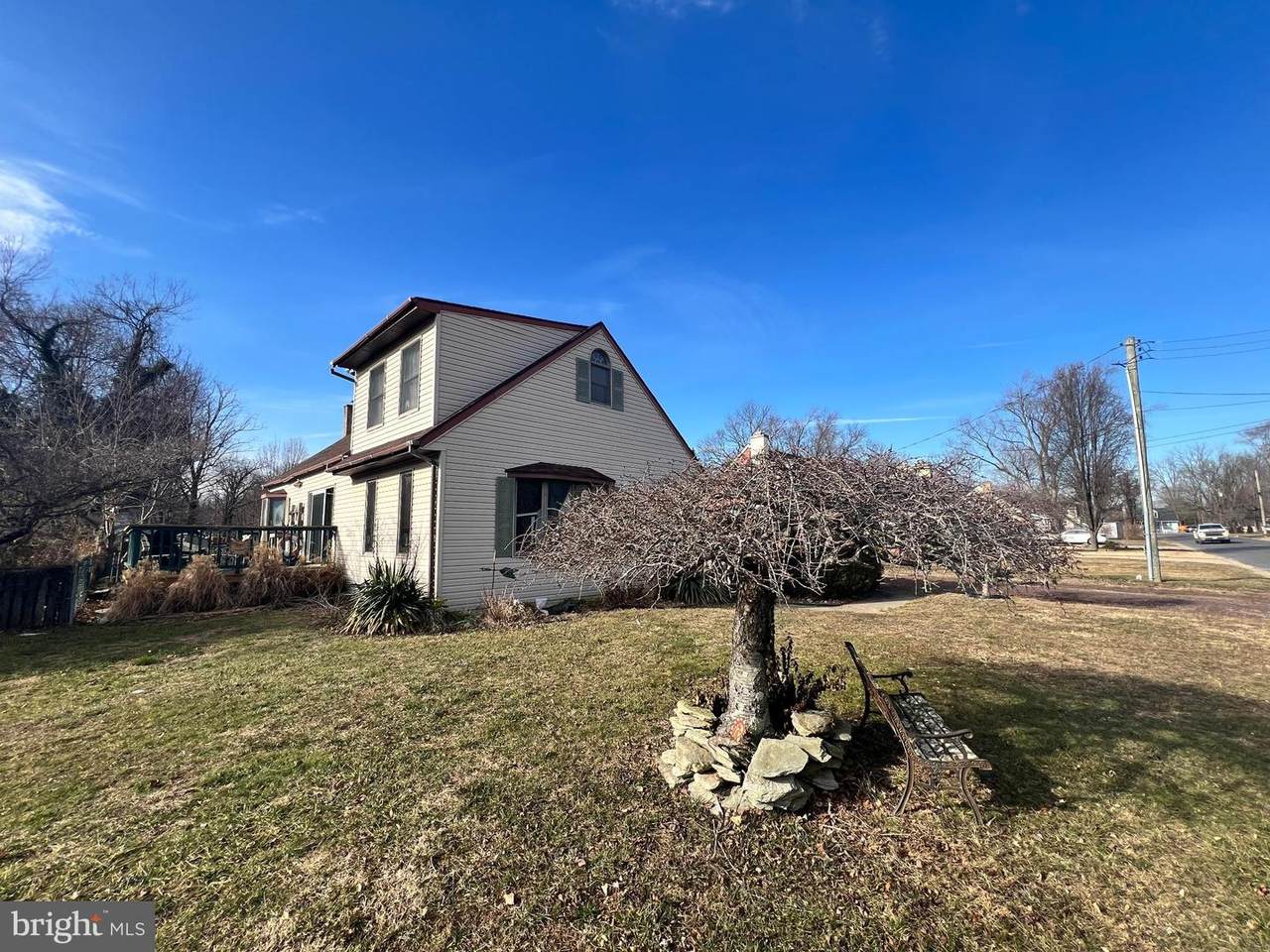 554 Bellview Avenue - Photo 1