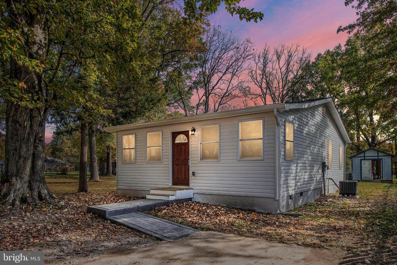 23 Robin Road - Photo 1