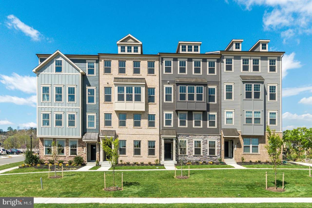 1047 Inferno Terrace - Photo 1