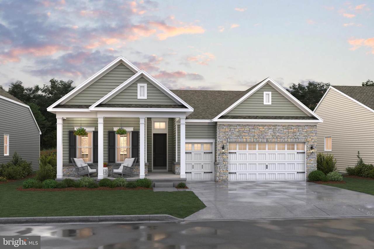 1932 Dixon Way - Photo 1