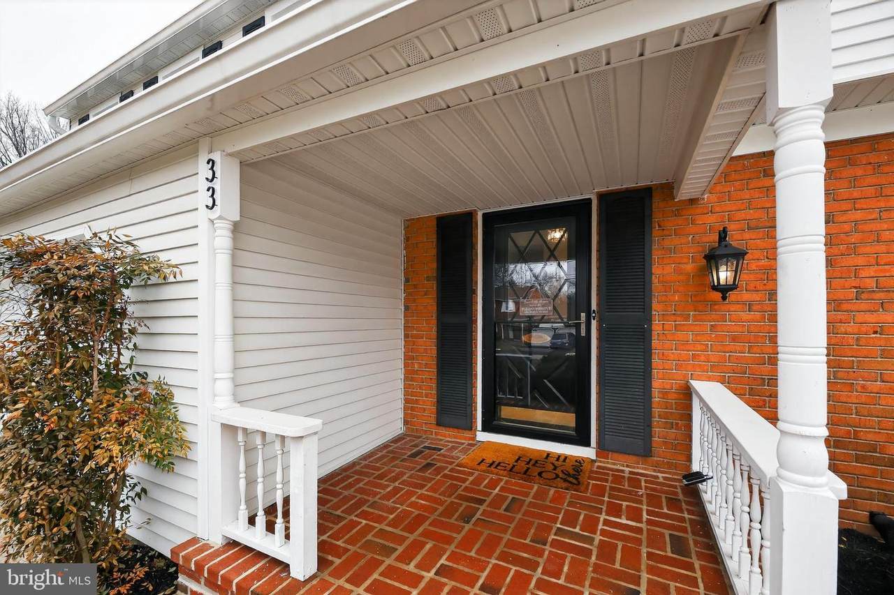 33 Ivy Lane - Photo 1